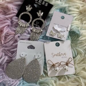 Bundle! Silver and Pearl Earring Set